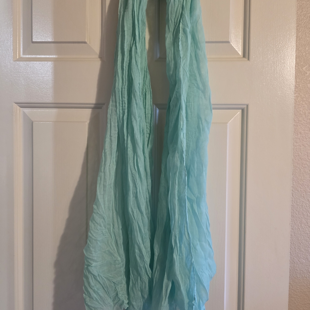 Mint Crinkled Scarf